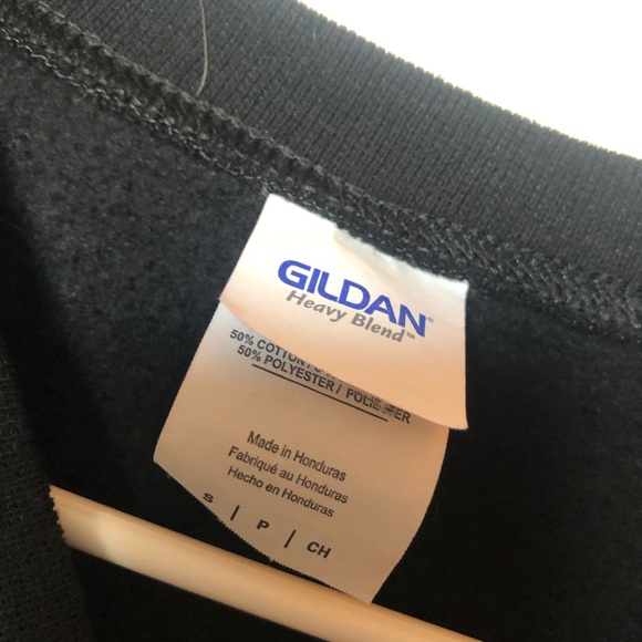 Crewneck - Picture 2 of 3